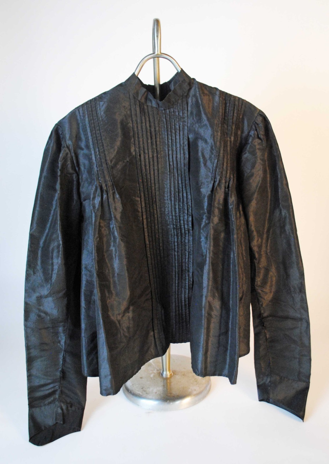 Three Black Silk Taffeta Ladies Blouses, 1890 To 1900s