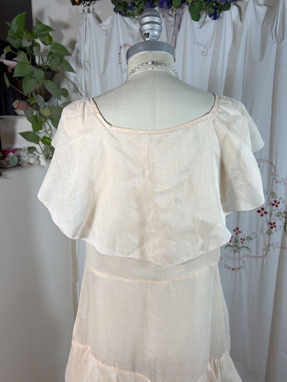 Antique 1920s Peach Sheer Muslin Flapper Dress Capelet Collar Sleeveless sz 4/6