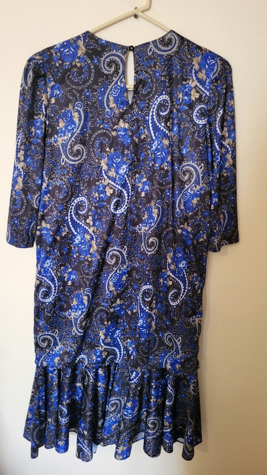 Vintage Risa Ann NY Blue Paisley Pleated Party Dress 14.5 Key Hole Back 80s 90s