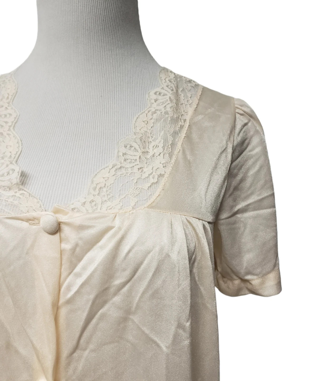 light peach nylon lace trimmed short robe . fits like S to M