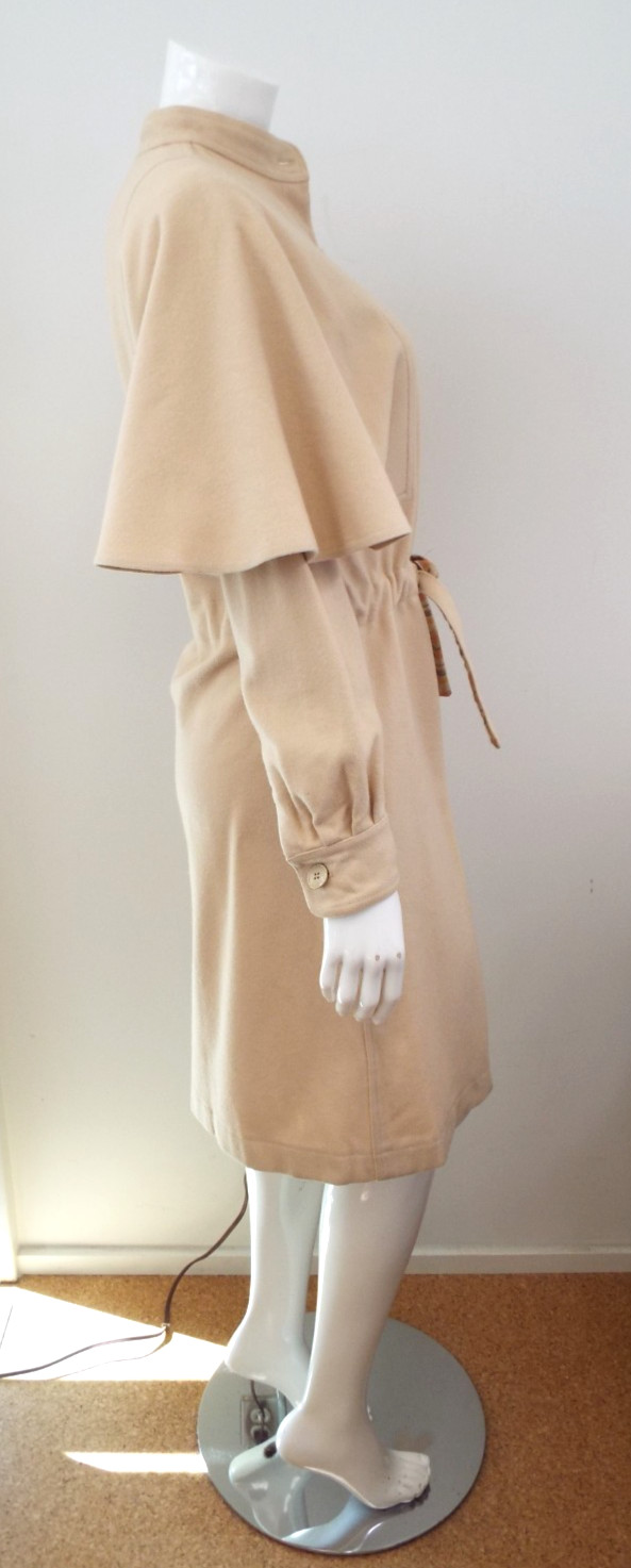 VTG 1970s KENZO JAP Beige Wool Coat Dress Size 8 Cape Pockets Sakowitz Houston