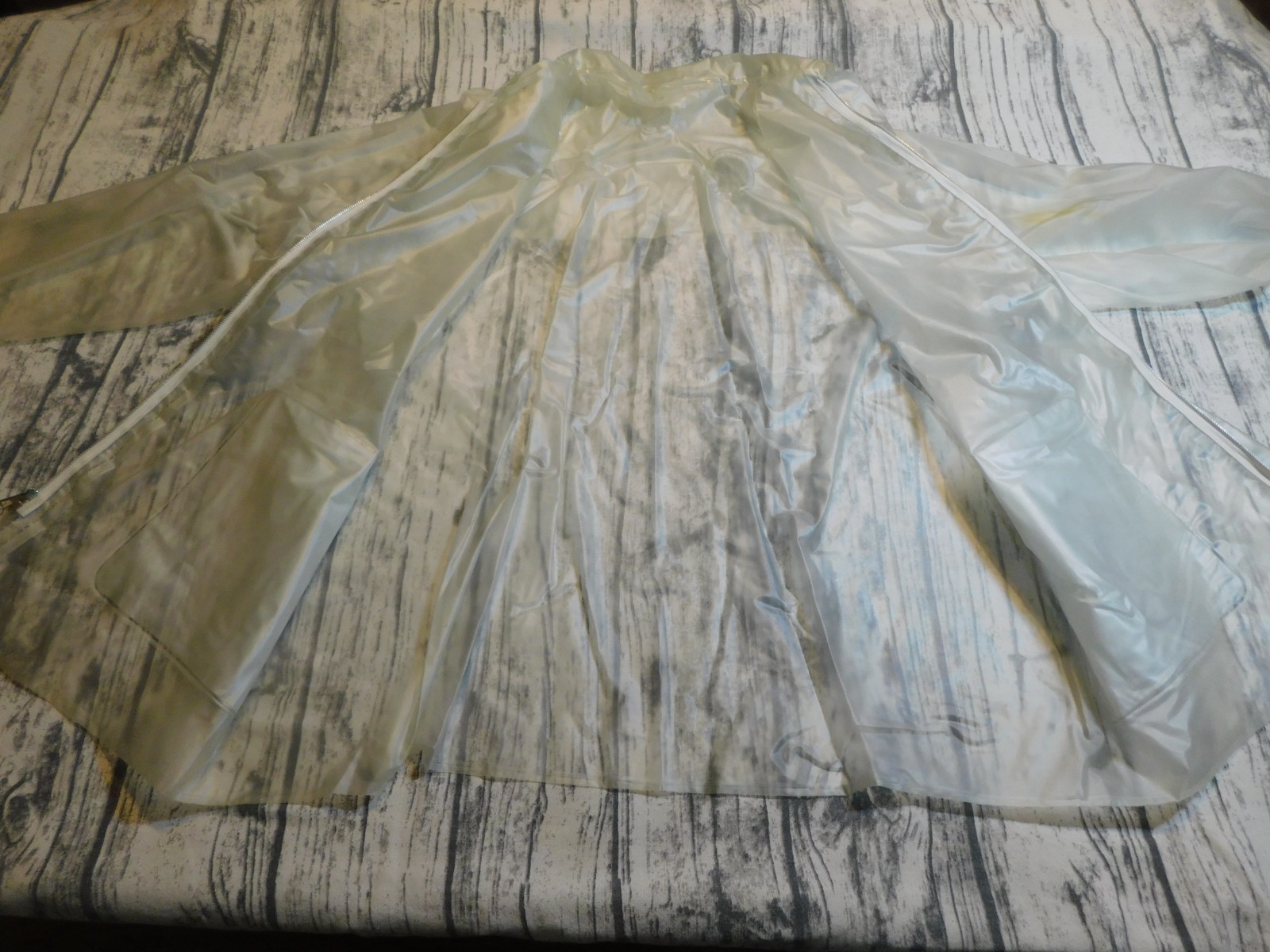 VTG CLEAR RAIN JACKET 60&rsquo;s 70&rsquo;s ZIP POCKETS SPORTS TRANSPARENT MENS WOMENS sz S