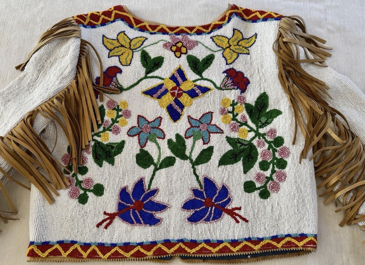 Hairston Roberson Museum-Quality Fully Beaded Native American–Style Jacket XS-S