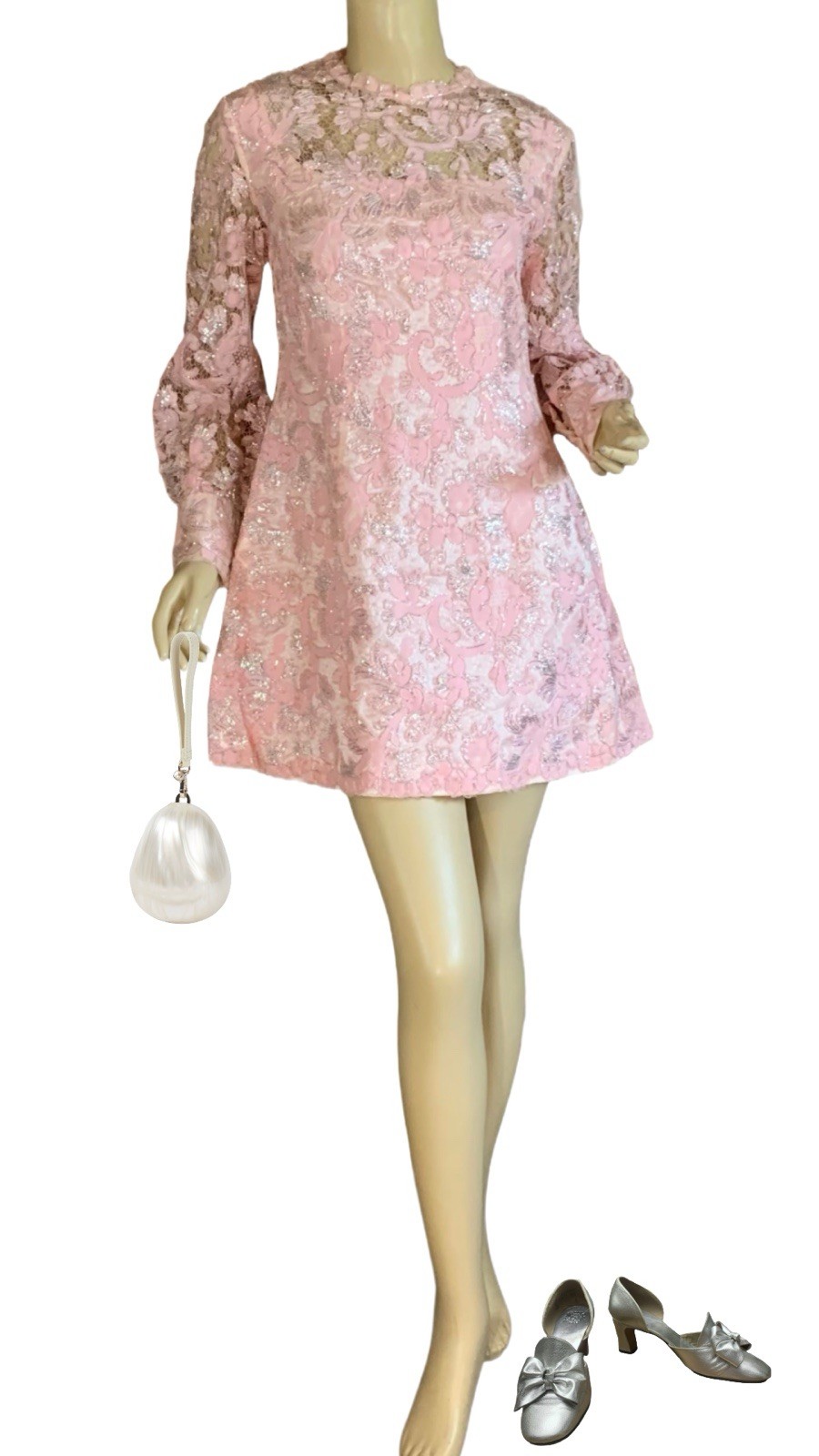 VINTAGE CIRCA 1960&rsquo;S PINK SILK & SILVER OPEN LACE WORK MINI PARTY DRESS APPX S