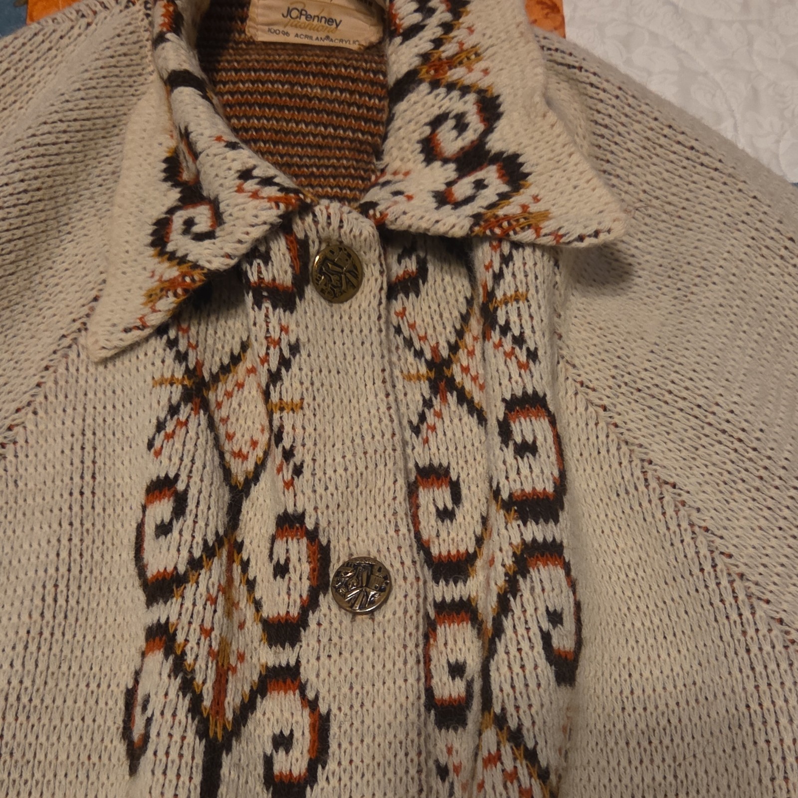 Vintage 1970s JCPenney Button up Cape