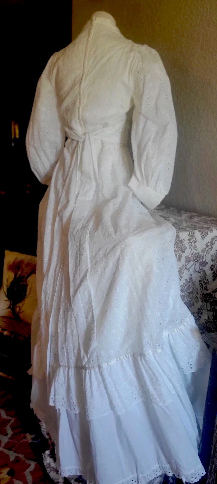 Gunne Sax by Jessica White Eyelet Lace leg o mutton Sleeve Scoop Neck size11