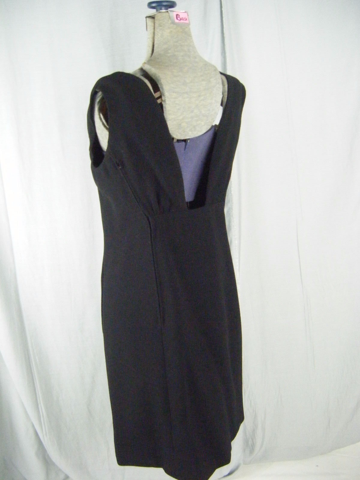 GALANOS Vtg 60s Black Elegant Fine Wool Sleeveless V-back Dress-Bust 38/M