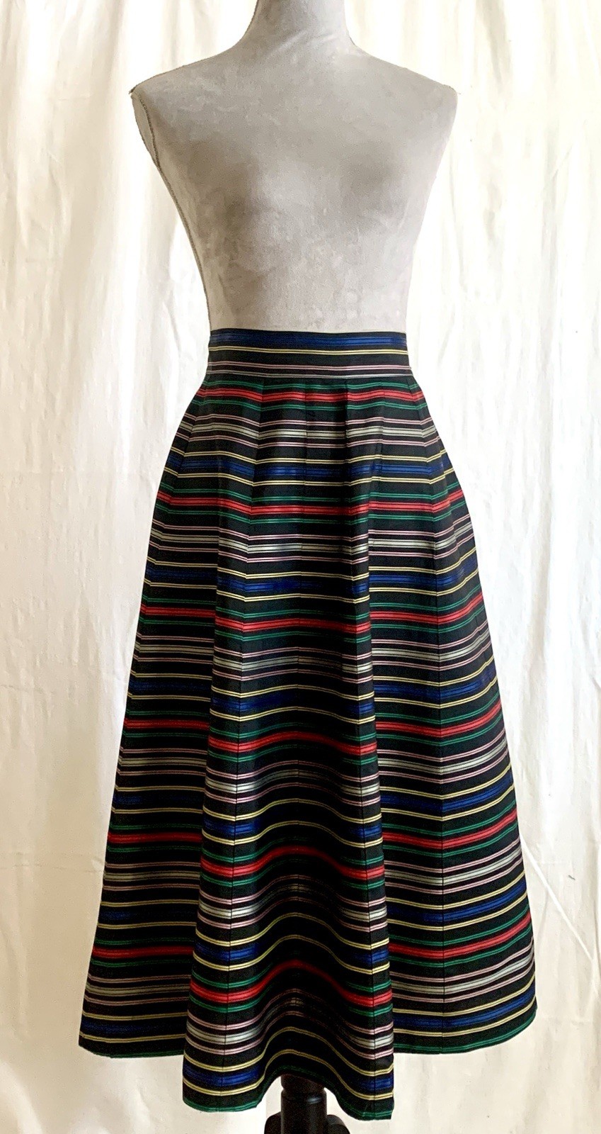 Vintage 1950’S Gored Black Taffeta Satin Striped Party Skirt 26.5” Waist