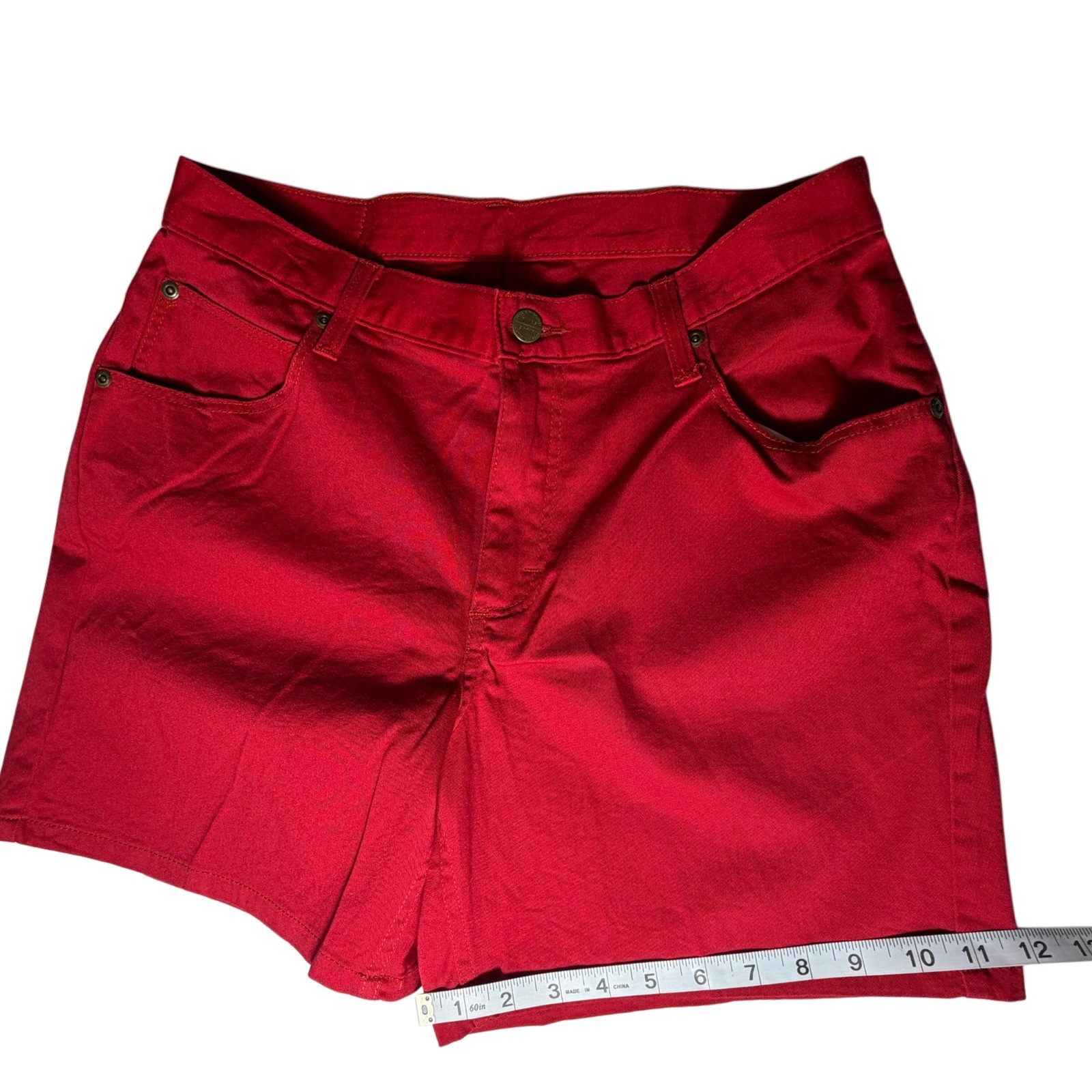 Vintage Wrangler Blues Red Denim Shorts – Women&rsquo;s Size 8 AVG