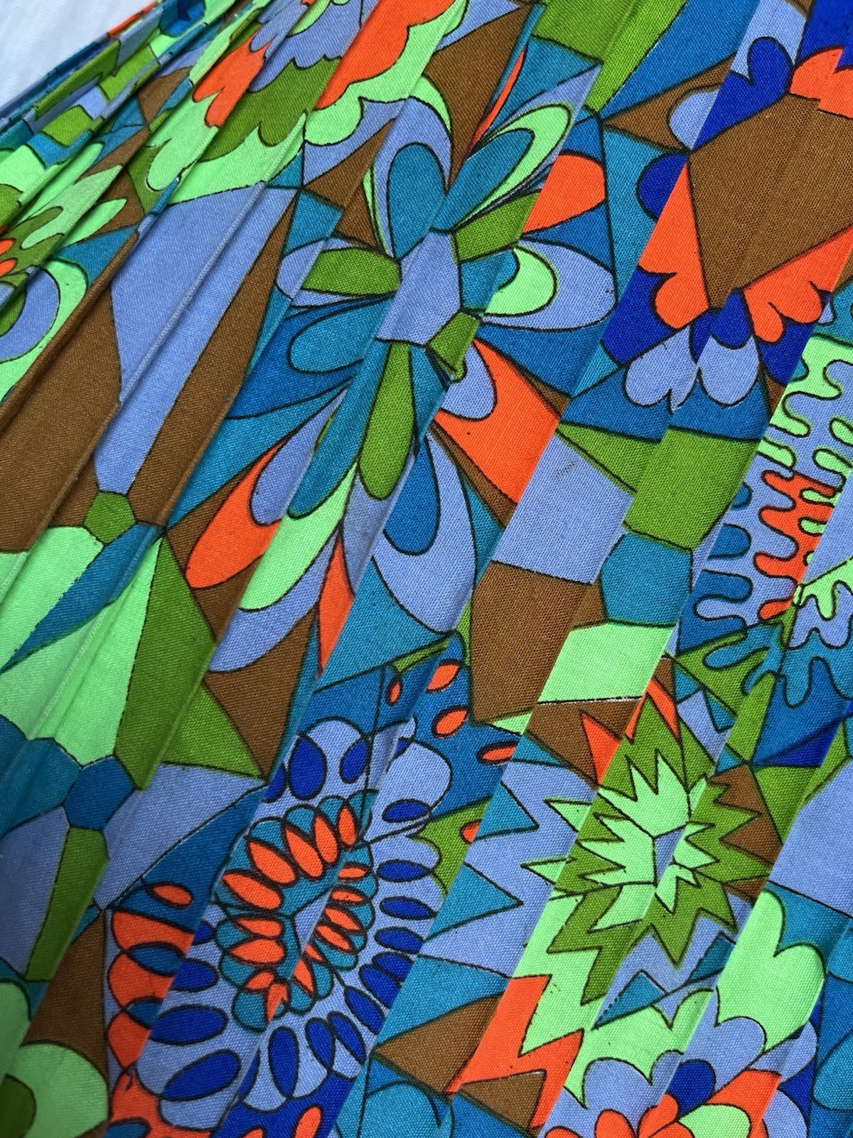 Vintage 60s Mod Go-Go Tank Top Blouse Pleats Retro Floral Summer Beach Resort S