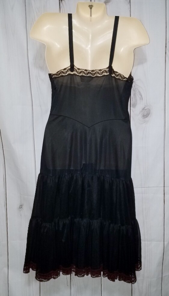 VTG 40 Perlcrest 36 Black Full Slip Double Layer Lined Lace Rockabilly Nylon 821