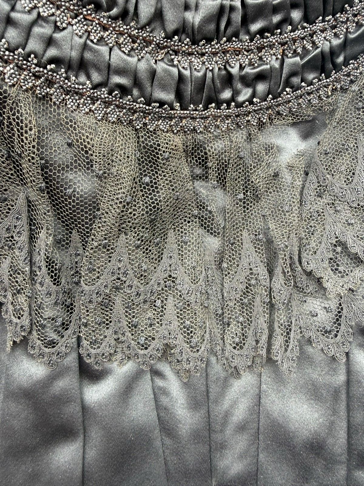 Antique 1890s Victorian Mourning Bodice Jet Black Beaded Boned Lace Top Jacket