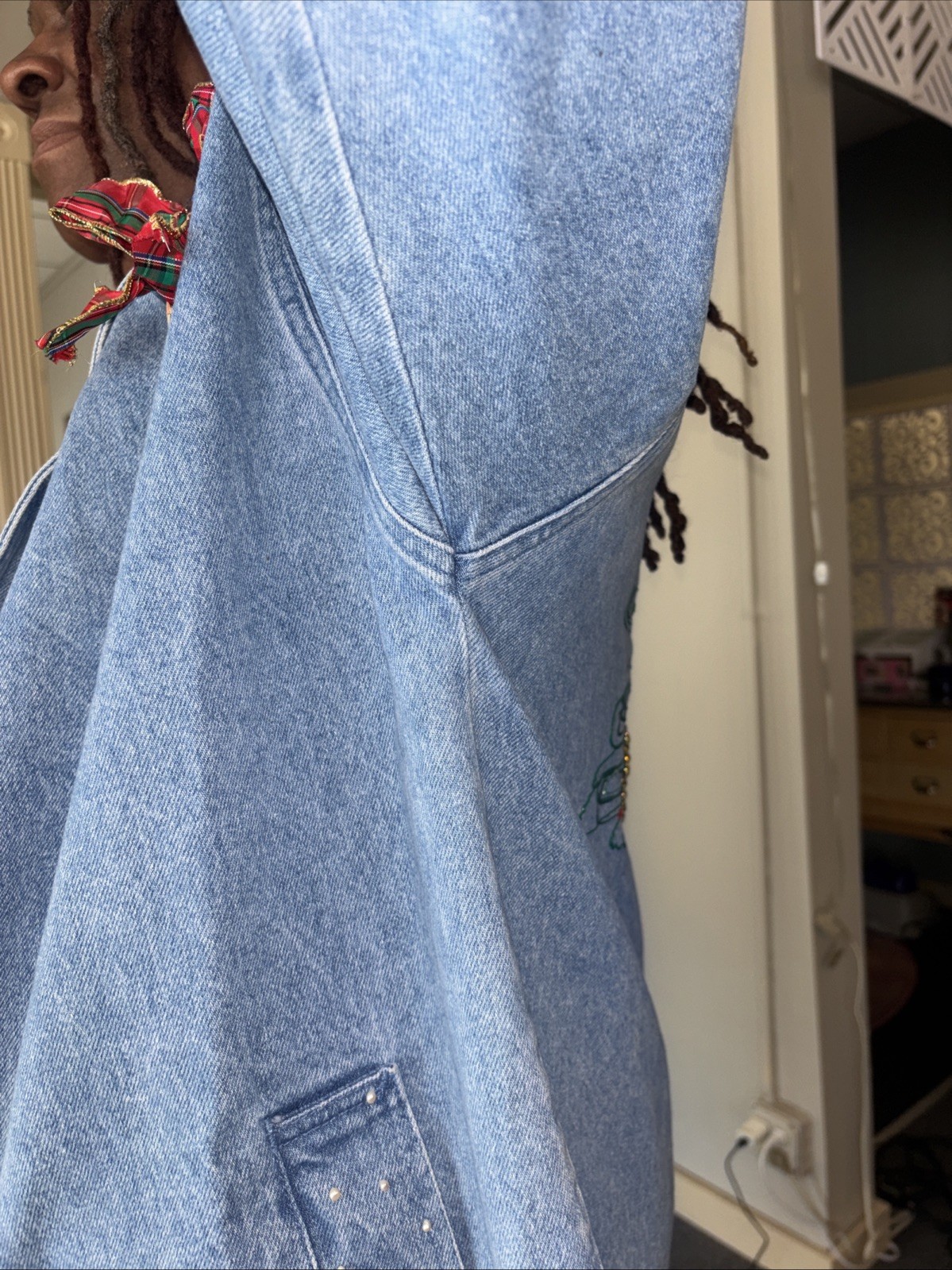 Vtg Christmas Duster by Treasures Denim Jacket Embroidered Tree Coat M/L 90s