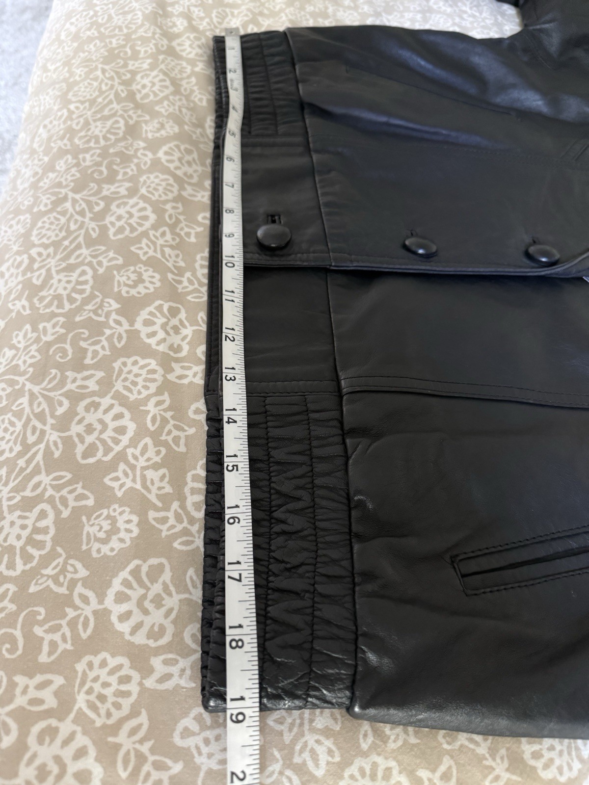 Vintage Black Leather Moto Jacket Size M-L