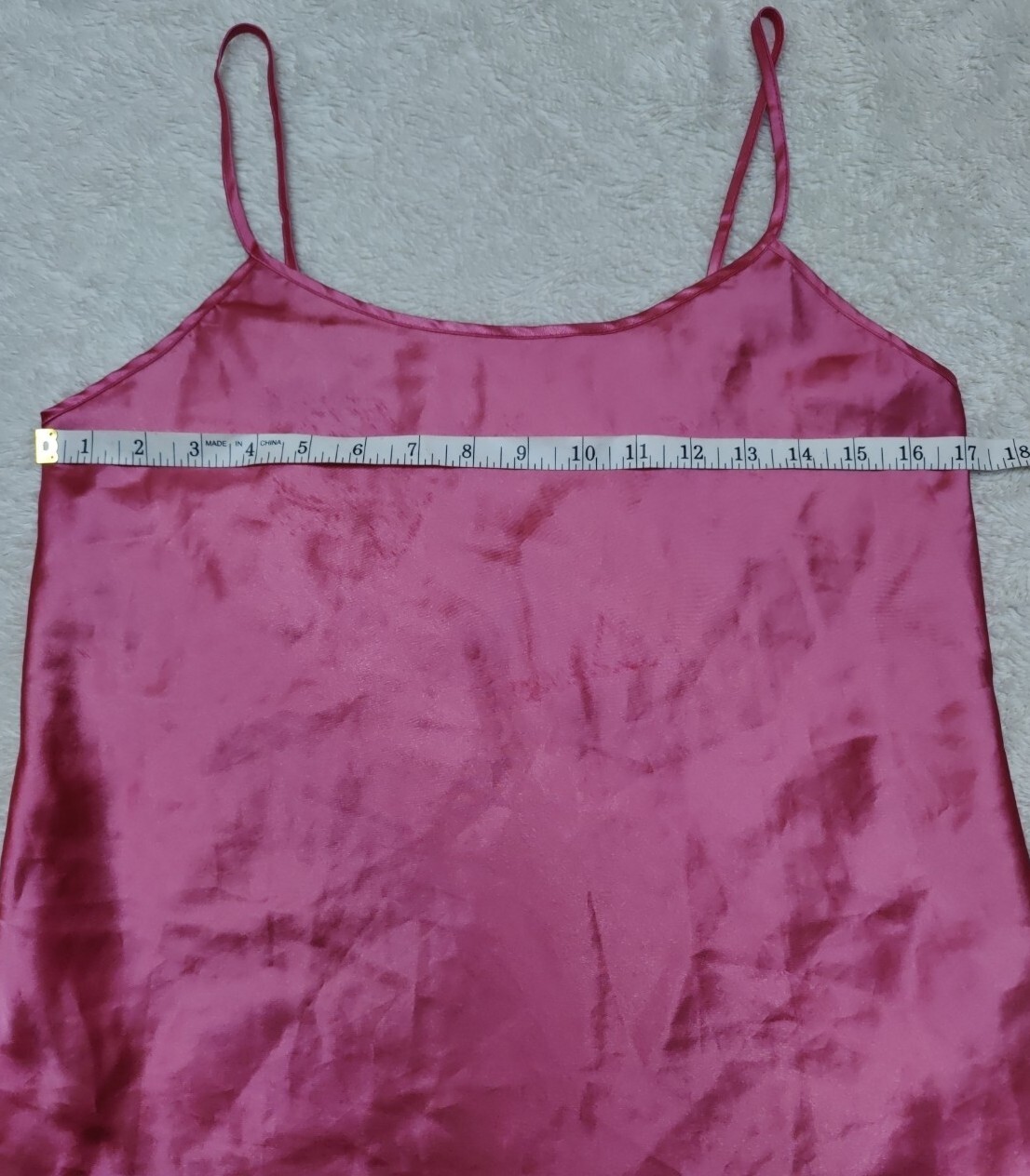 • Vintage Basic Editions Women&rsquo;s Sexy Satin Chemise Nightie Slip Sz Medium Coral