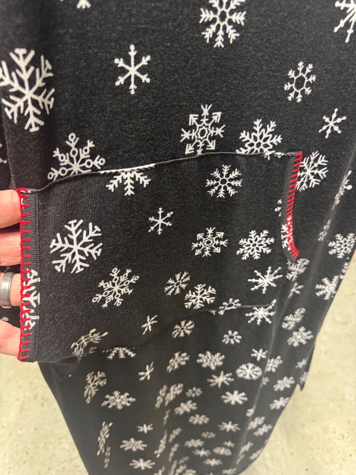 DA3290 COMFORT CODE by Cuddl Duds Sleepshirt Dress XS Black Snowflake Holiday
