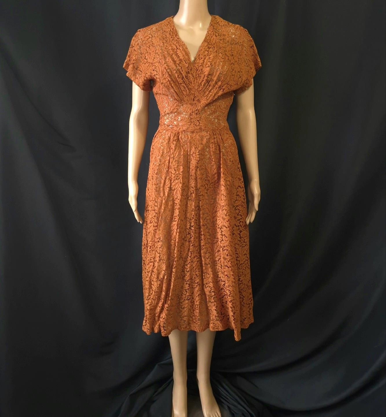 POST WAR 1940s 50s Vintage Sheer COPPER BROWN LACE A-line PARTY DRESS – S