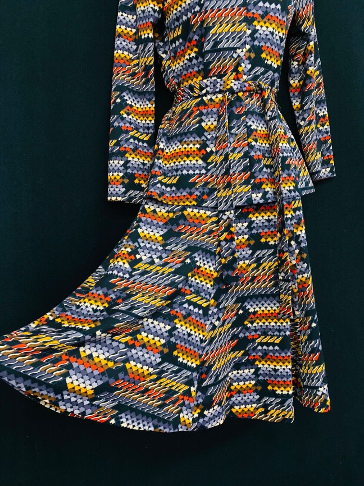 Vintage 1970s colorful cowl-neck dress set, skirt top blouse long sleeve fall S