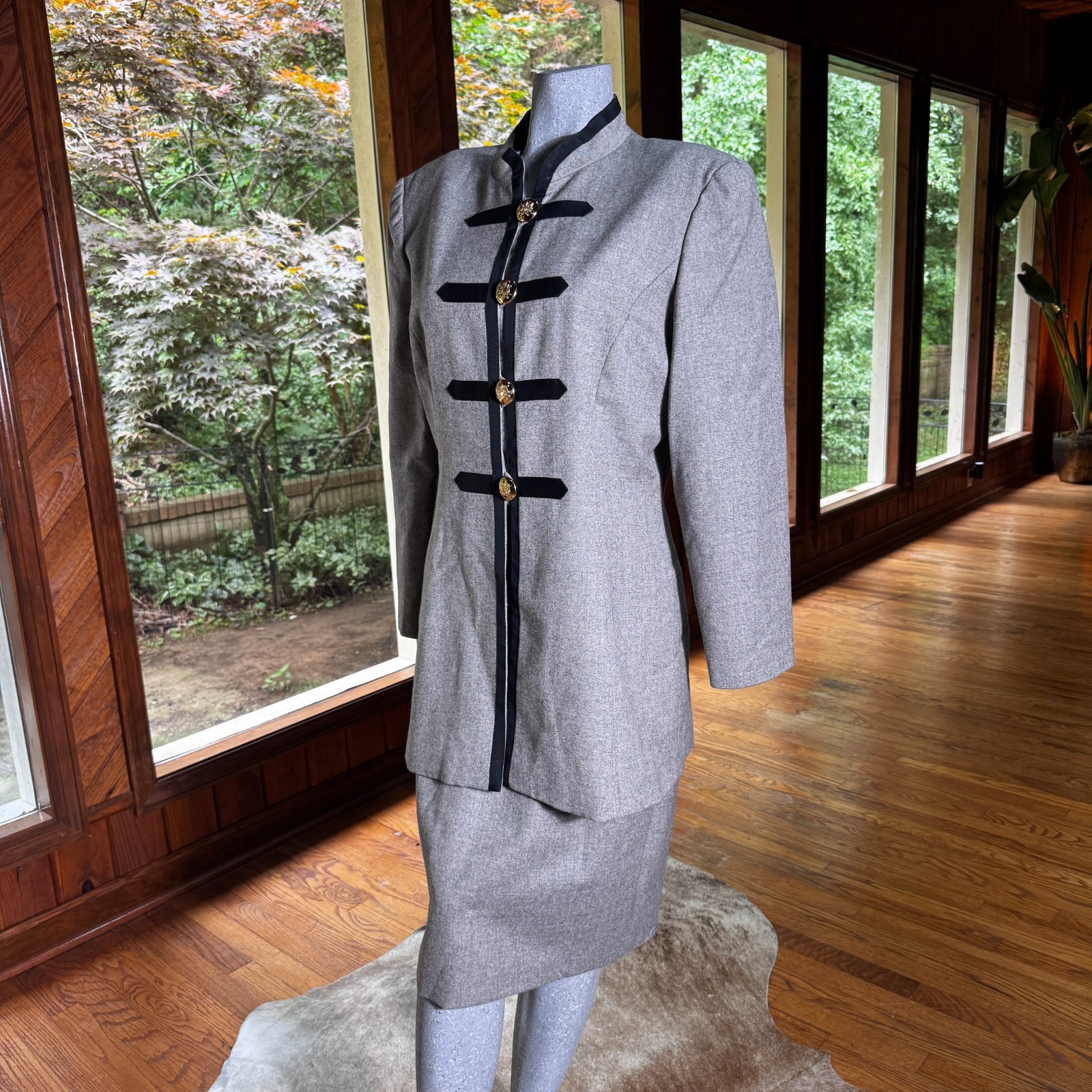 Vintage 1980s 1990s Gray Wool Military Style Power Career Skirt Suit Large 16