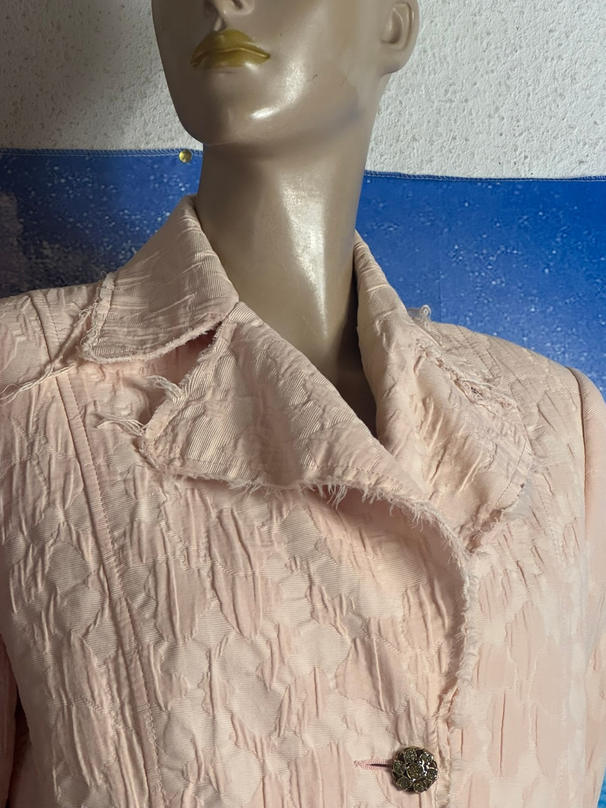 Soft pink brocade jacket with glitter buttons & belt – shabby chic size 40/42