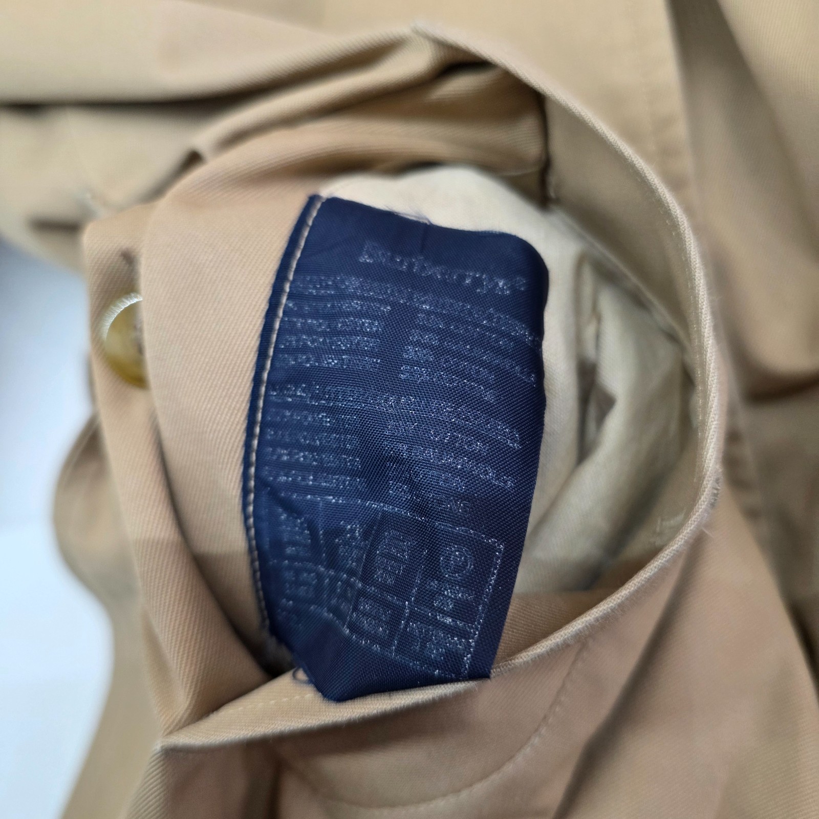 VTG Burberrys Trench Coat Made in England Adult 18X43 Distress READ Burberry