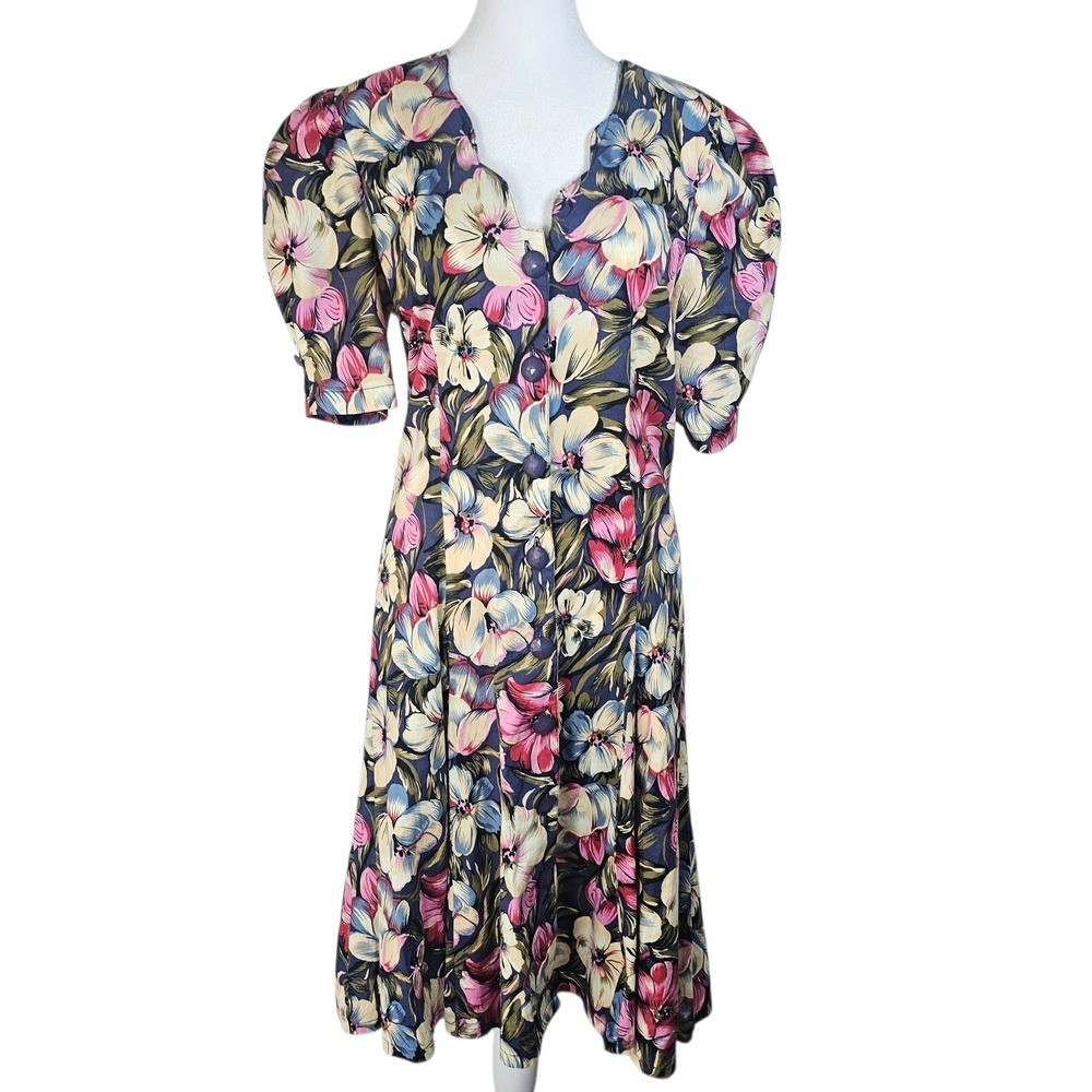 Vintage 1990&rsquo;s &lsquo; Joni Blair&rsquo; Floral Short Sleeve Size 9