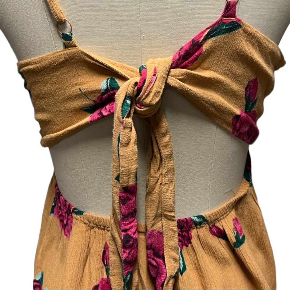 VOLCOM tie back spaghetti strap rose print mini dress + size M