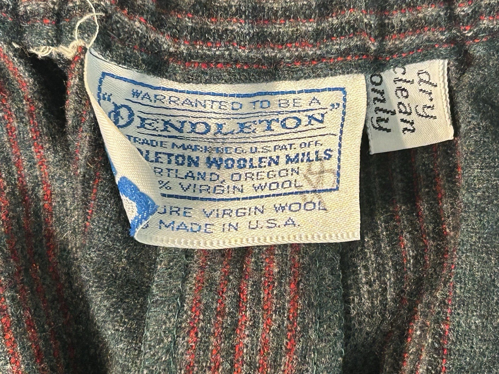 Vintage RARE Pendleton 60s 2 PC 100% Wool Skirt Suit Set Outfit 32IN Waist (M/L)