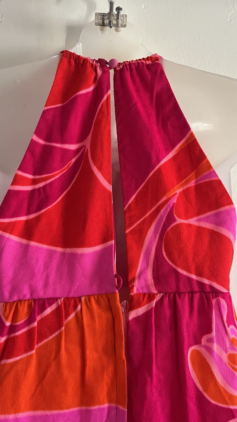 Vtg 1970s FUMI&rsquo;S At WAIKIKI Floral Pink Orange Bark Cloth Hawaiian Maxi Dress 10