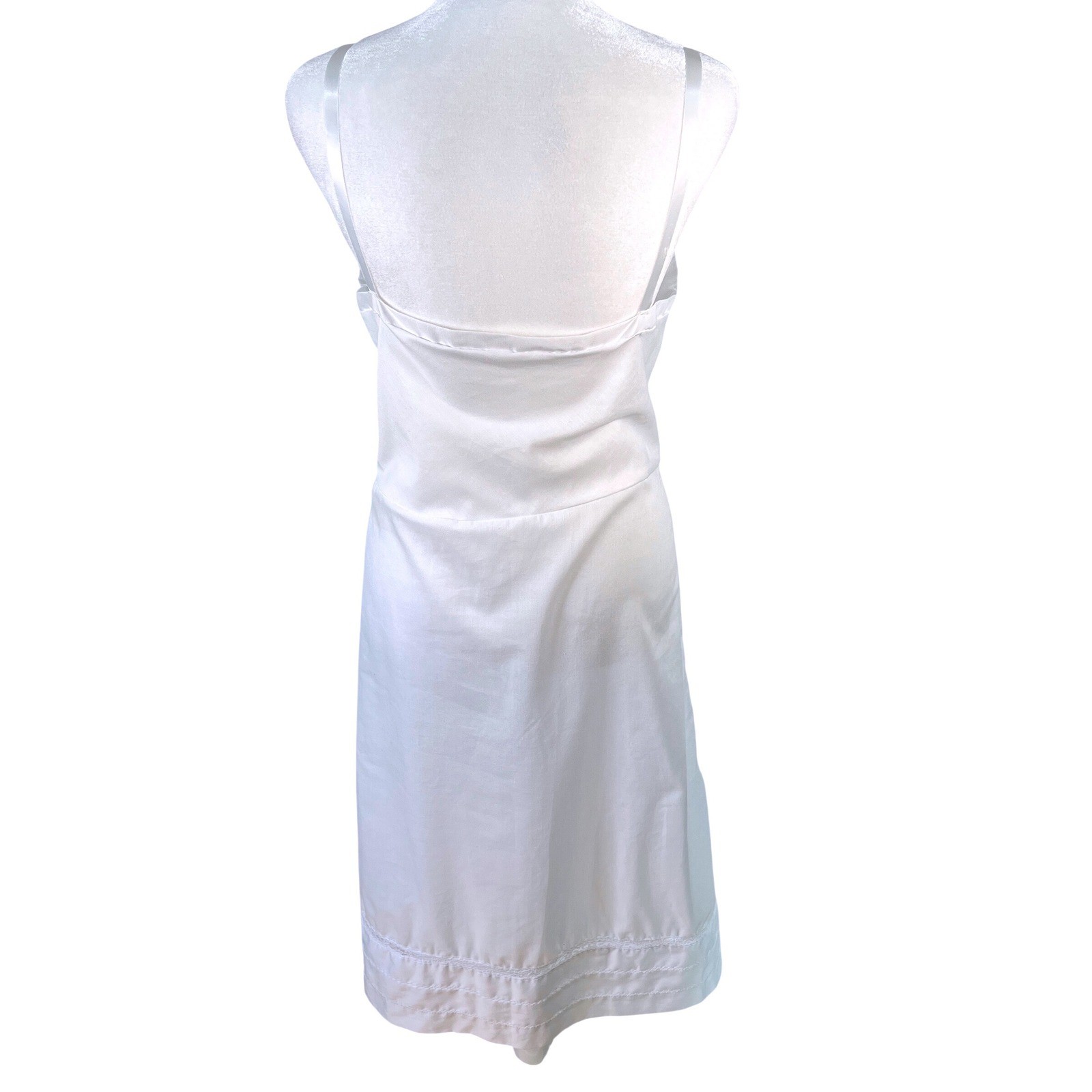 Dixie Belle Vintage White Lace Trim Full Slip Style 110 Size 40 Average USA Made