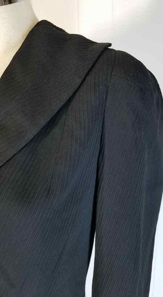 Vtg 40s 50s Cropped Black Faille Jacket Lapels to Shoulder! Unfinished