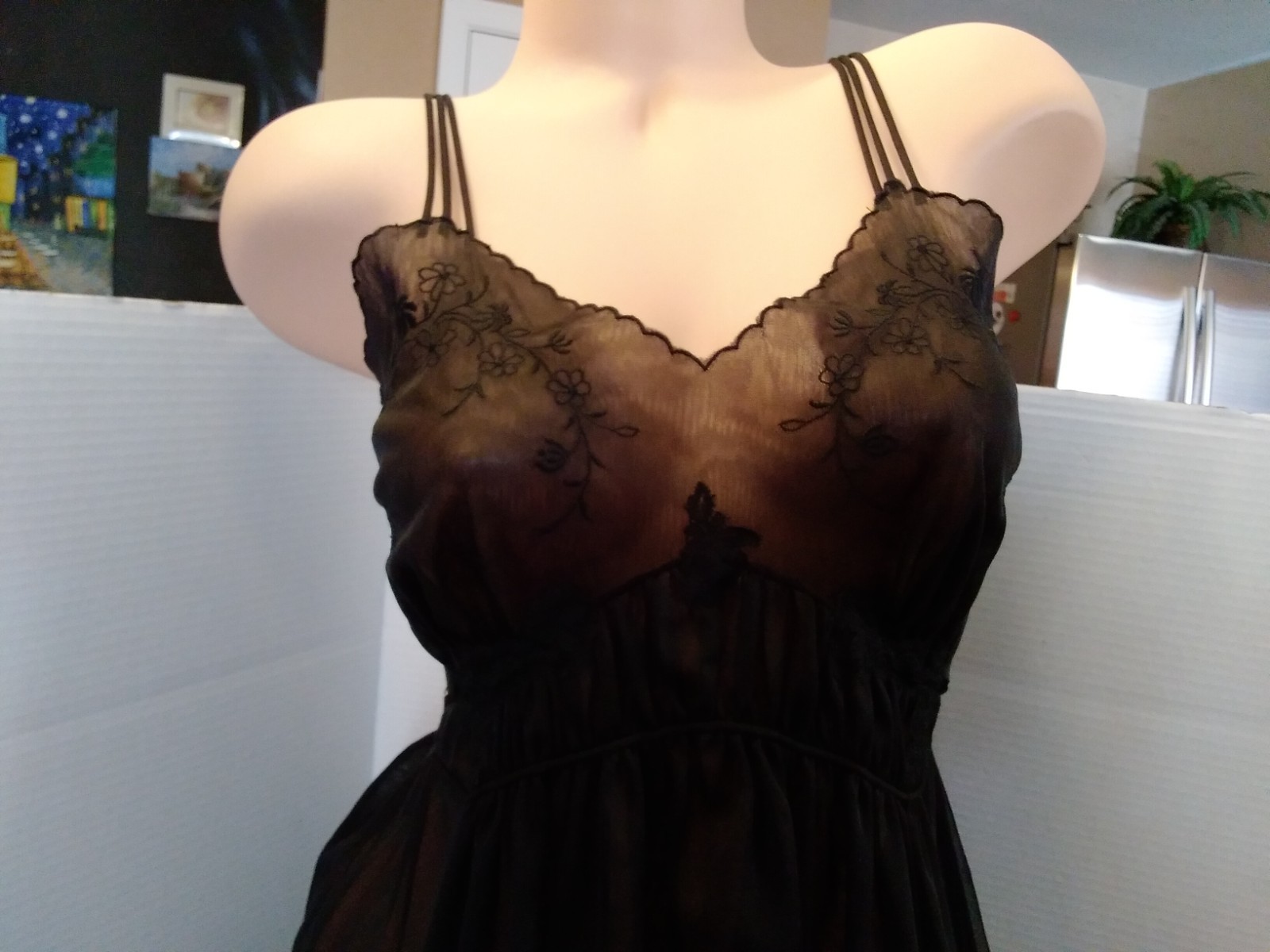 Vintage Elegant Black Kayser Chiffon Nylon Dress Slip Pleated Lingerie Size 32