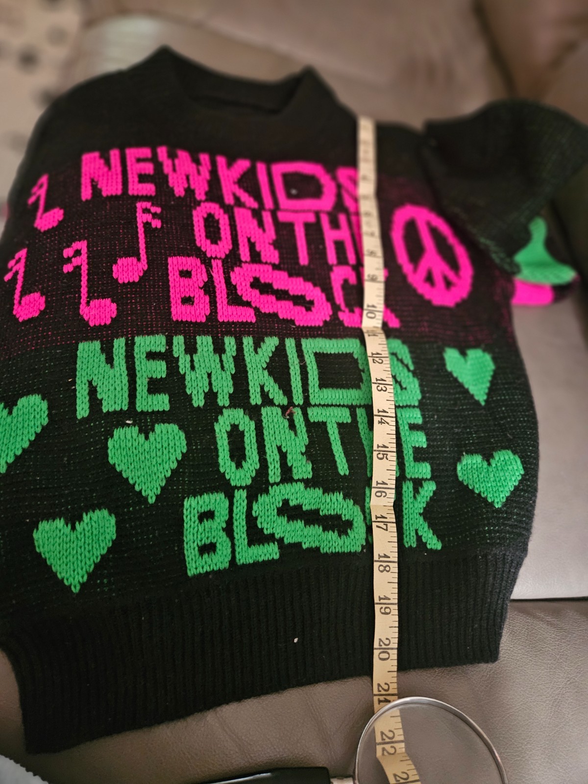 Vintage NKOTB Sweater Kid&rsquo;s 90s Neon New Kids On The Block