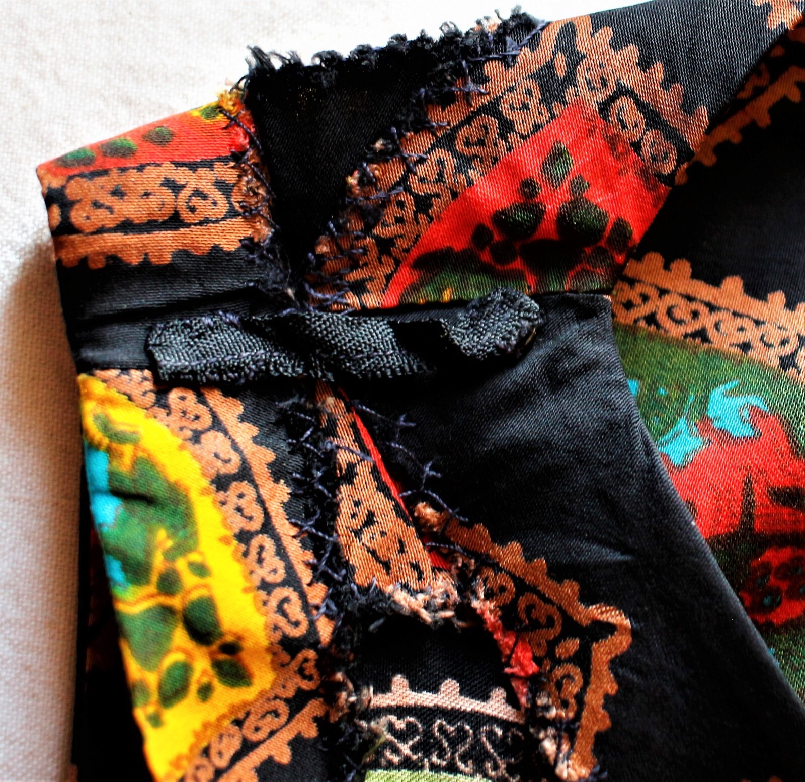 French Vintage 50s sleeveless multicolor print rayon dress siz 4 made in France
