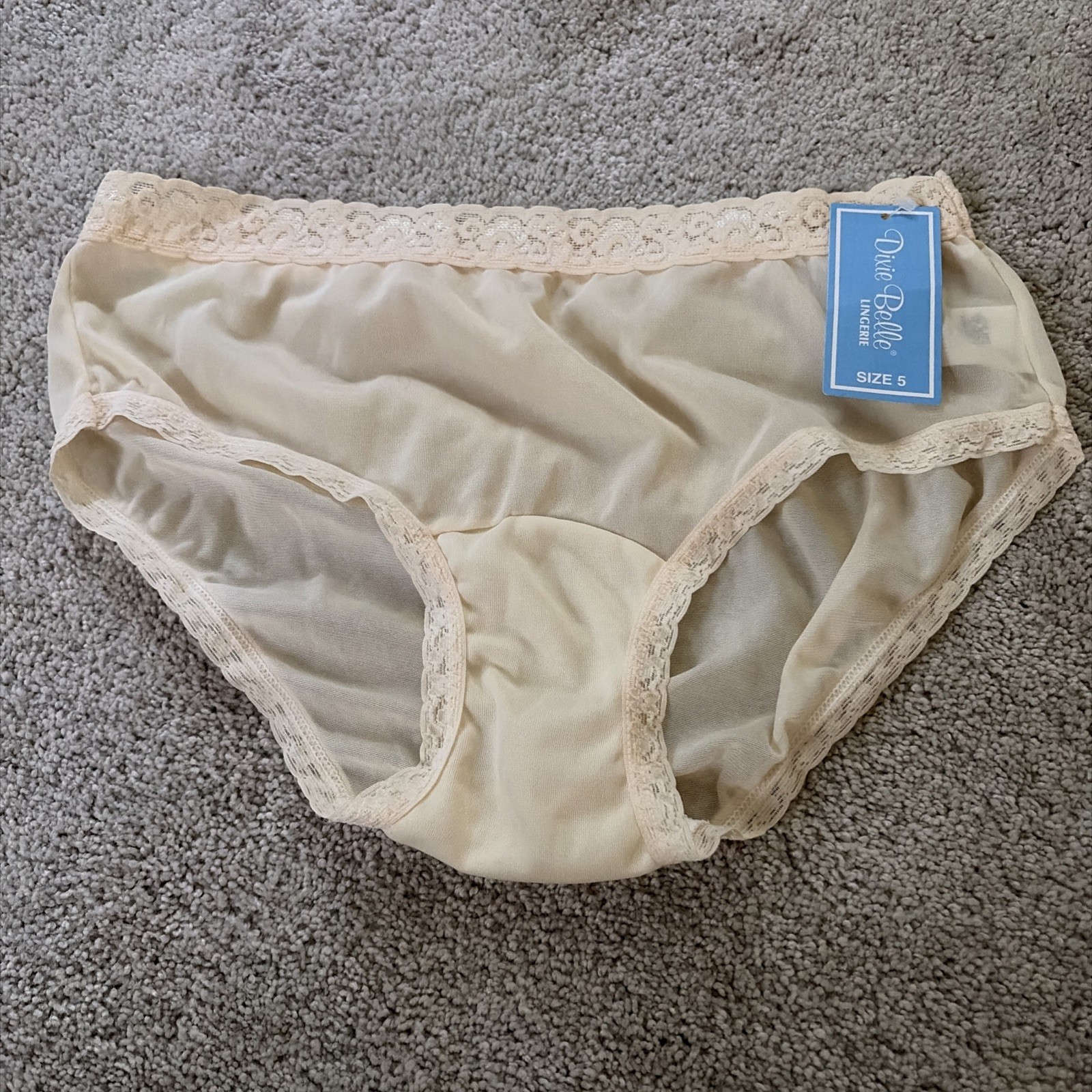 Vintage Size 5 Dixie Belle Nylon Panties With Lace Hip And Legs. NWT Free Ship