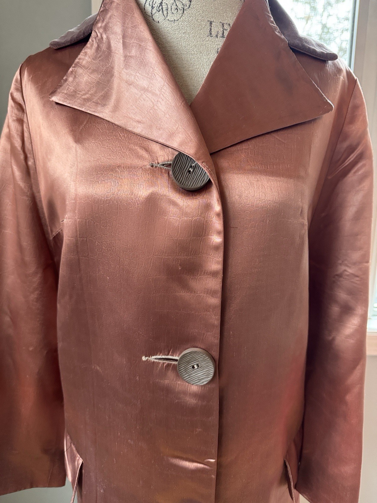 Mainstreet Vintage 50/60’s Copper Satin Weather Proof Trench Coat Velvet Collar