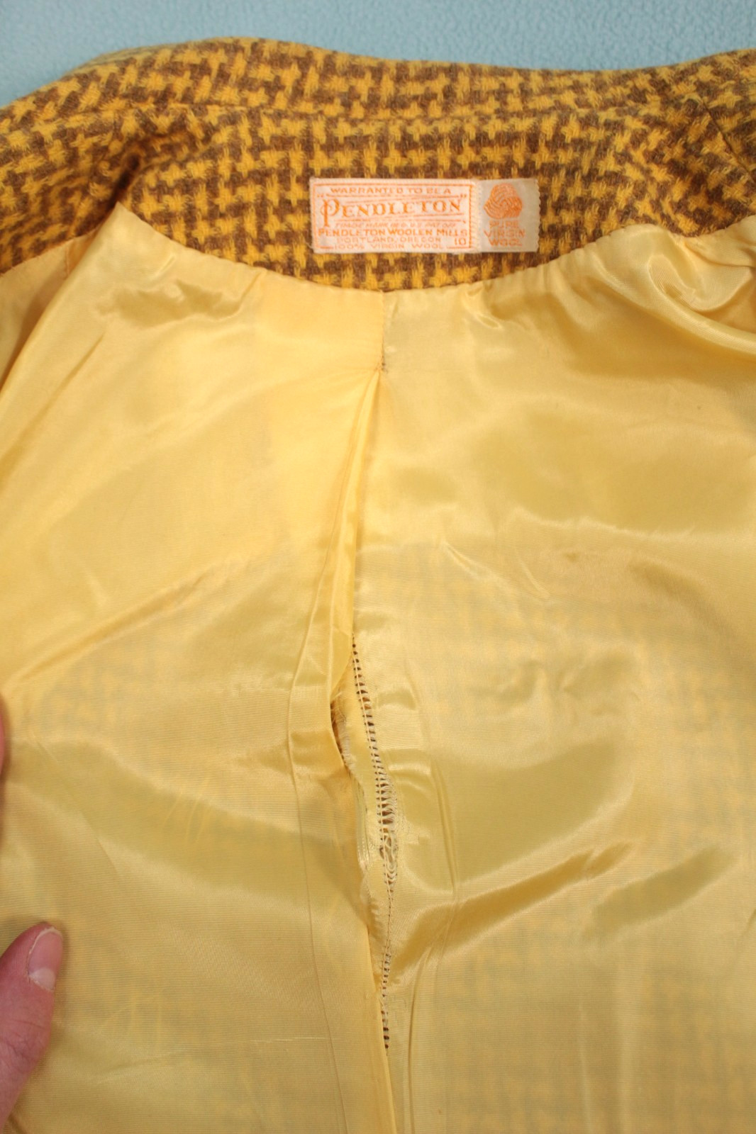 VTG Women&rsquo;s 60s 2 Pc Pendleton Yellow & Beige Wool Dress Suit XS/S 1960s
