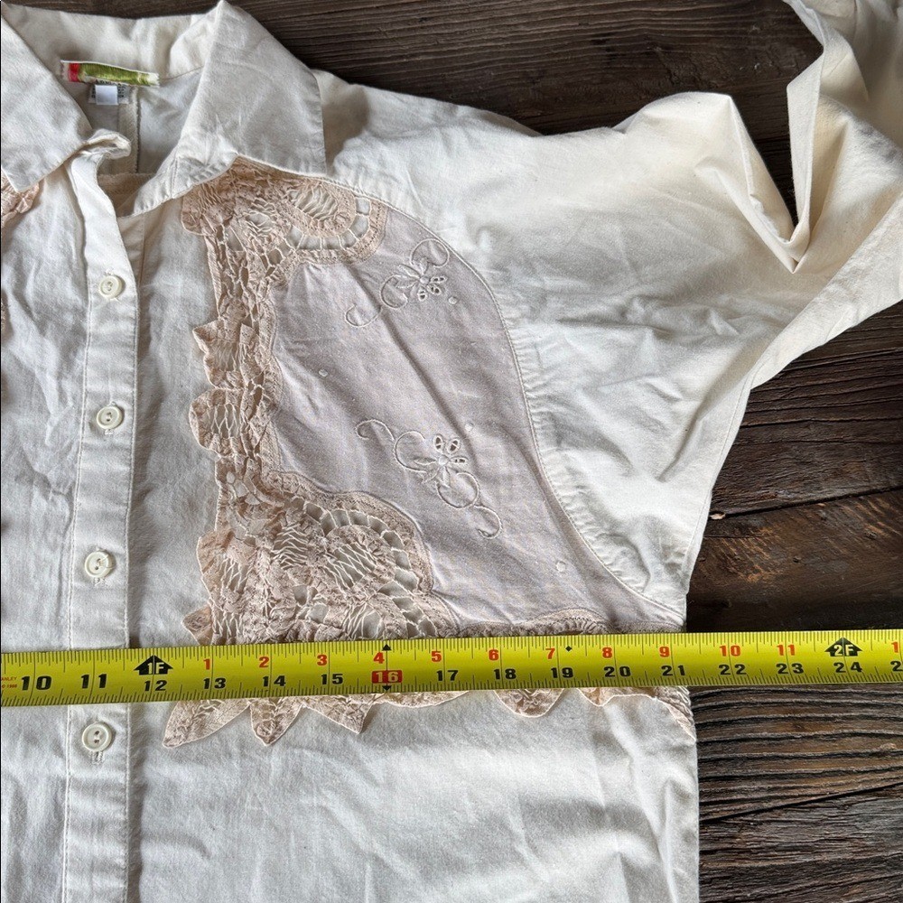 Vintage Handmade Doily lace trimmed cotton western rodeo long sleeve button down