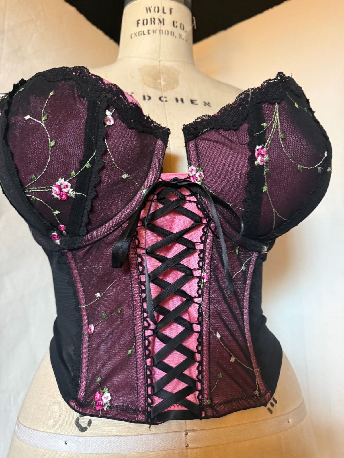 LACE FRONT CORSET BUSTIER « ENCHANTED » SHEER BLACK NYLON w EMBROIDERED CUPS 42DD