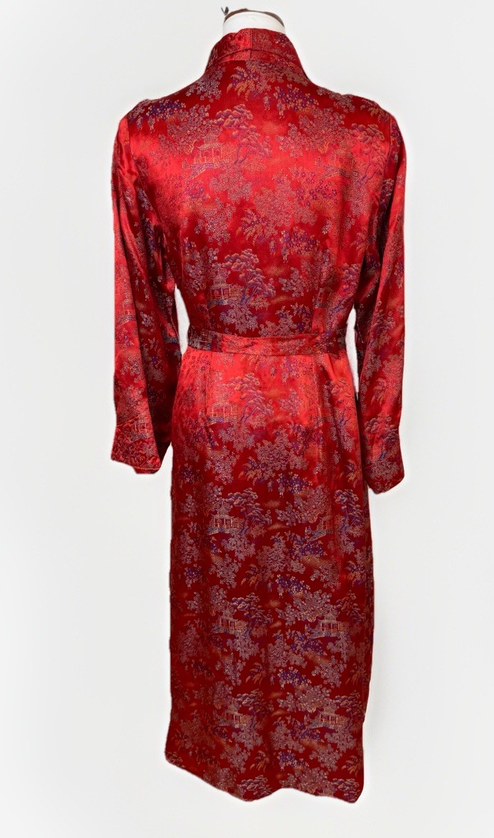 Vtg Red Chinese Brocade Robe Housecoat Hong Kong Womens 36/Small Sheila&rsquo;s RIP