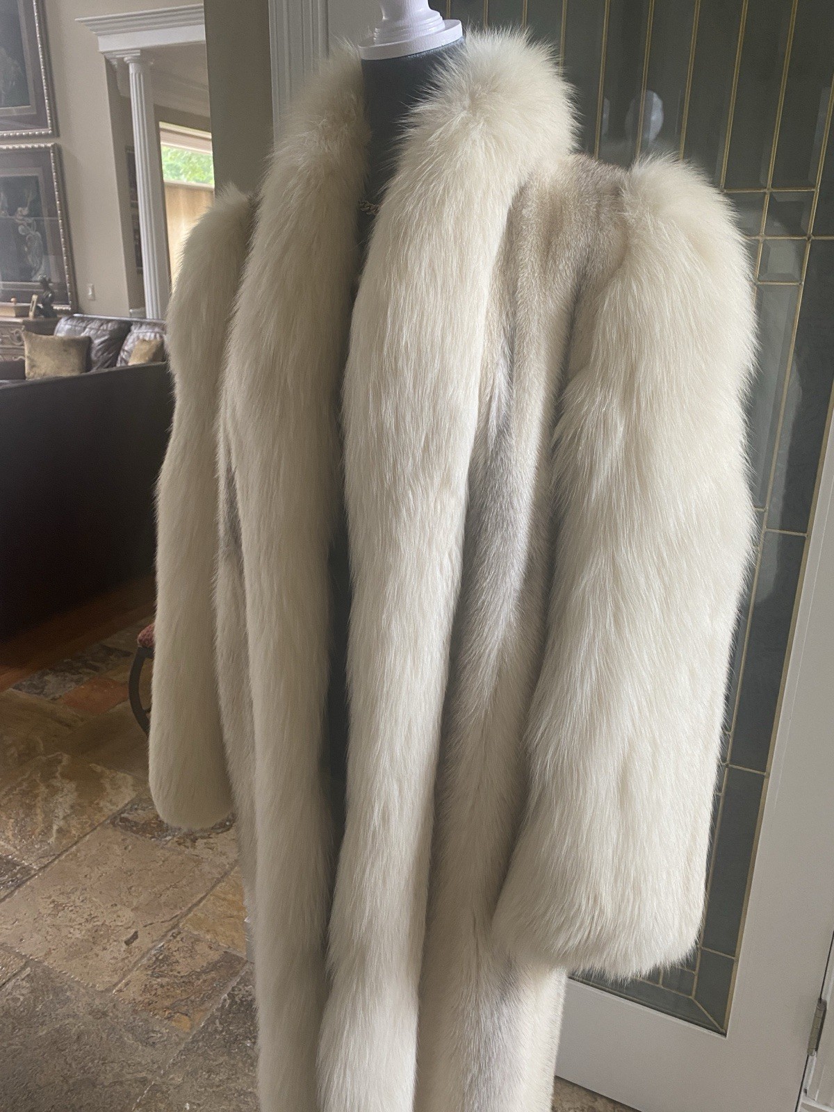 Winter White Full Length Female Mink Coat/Fox Tux Front And Sleeves /W Mink Hat
