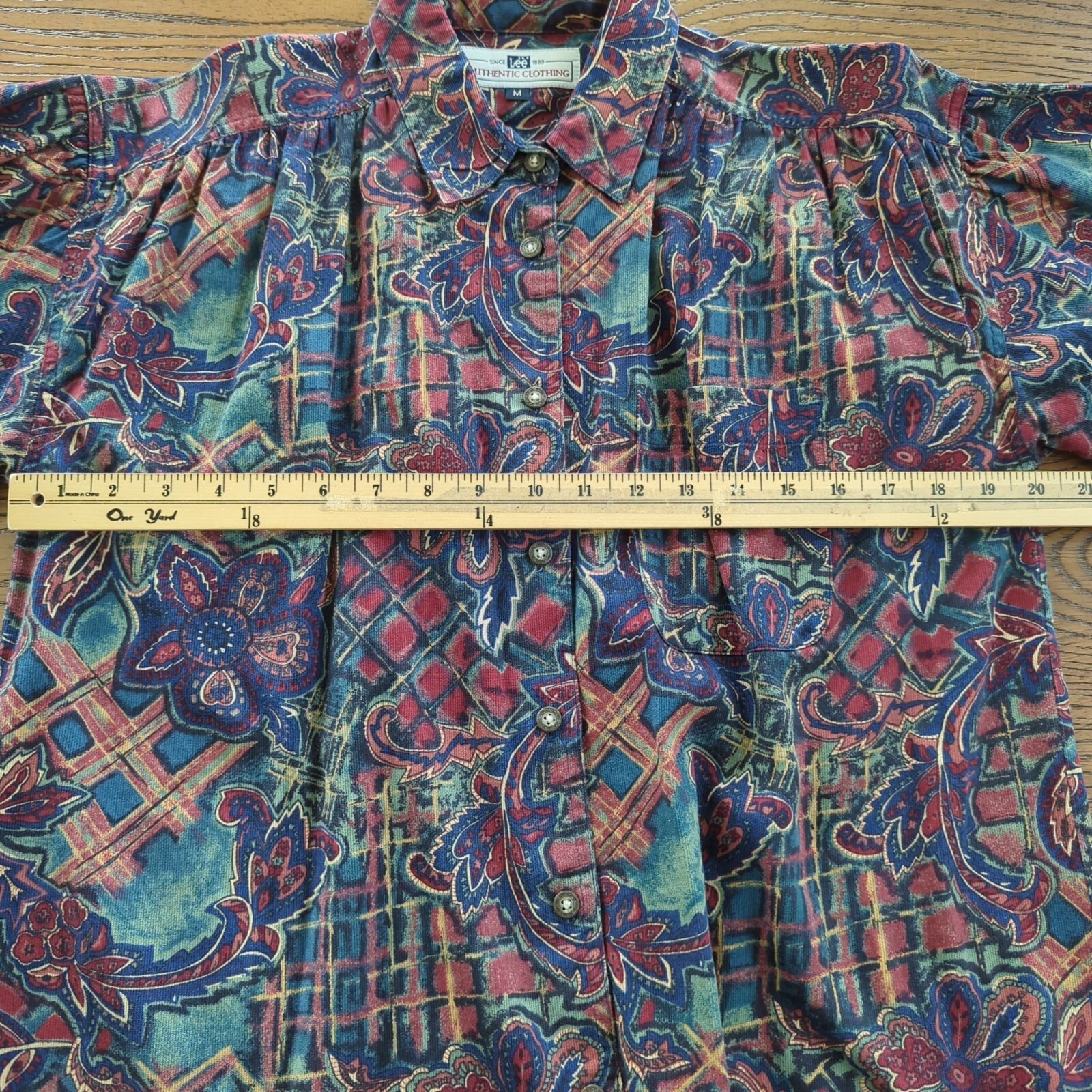 Vintage Lee Authentic Clothing Long sleeve Art Paisley Floral Button up blouse M