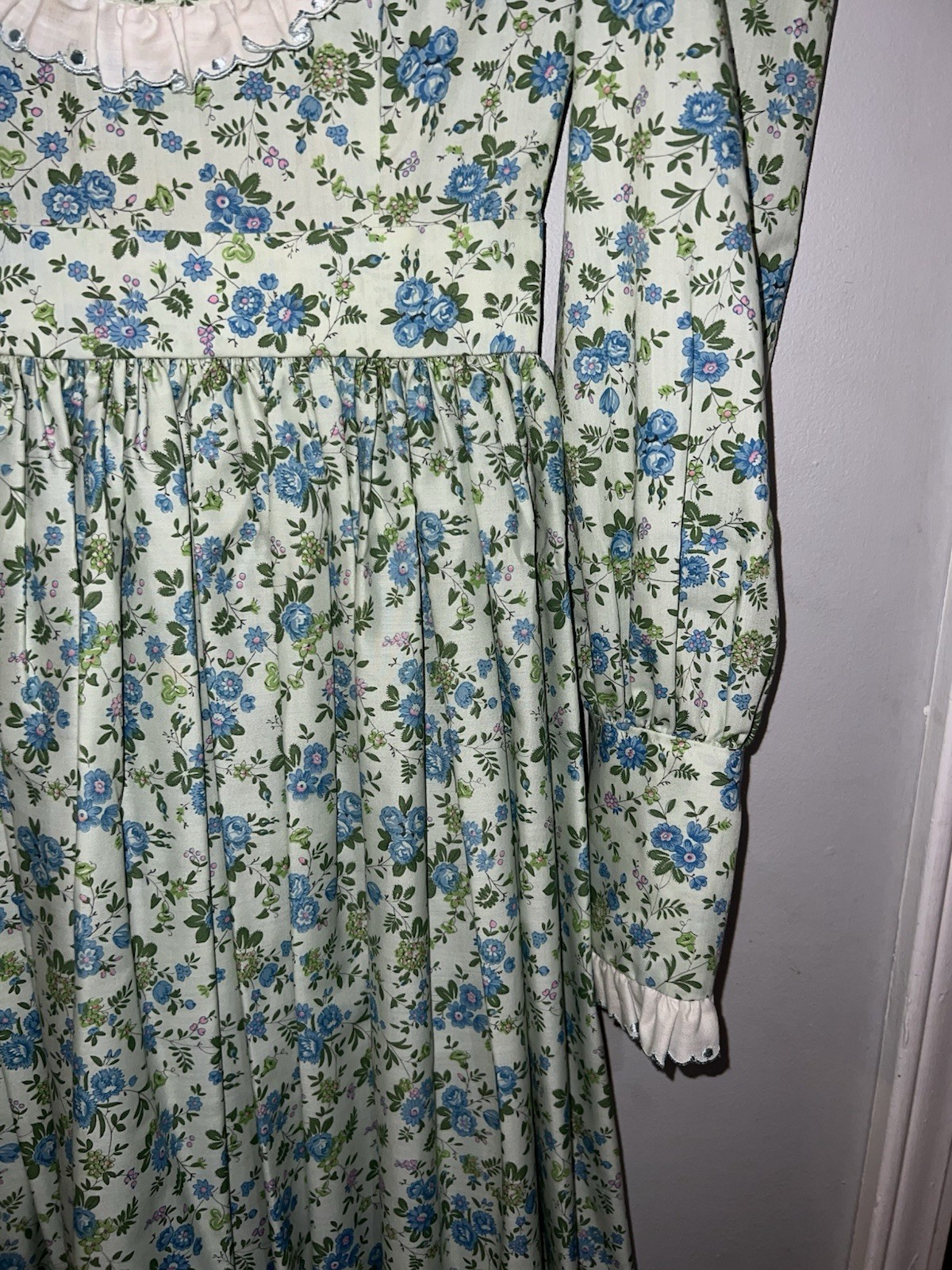 VTG 70s Prairie Cottage Core Renaissance Handmade Cotton Dress XS Floral Maxi