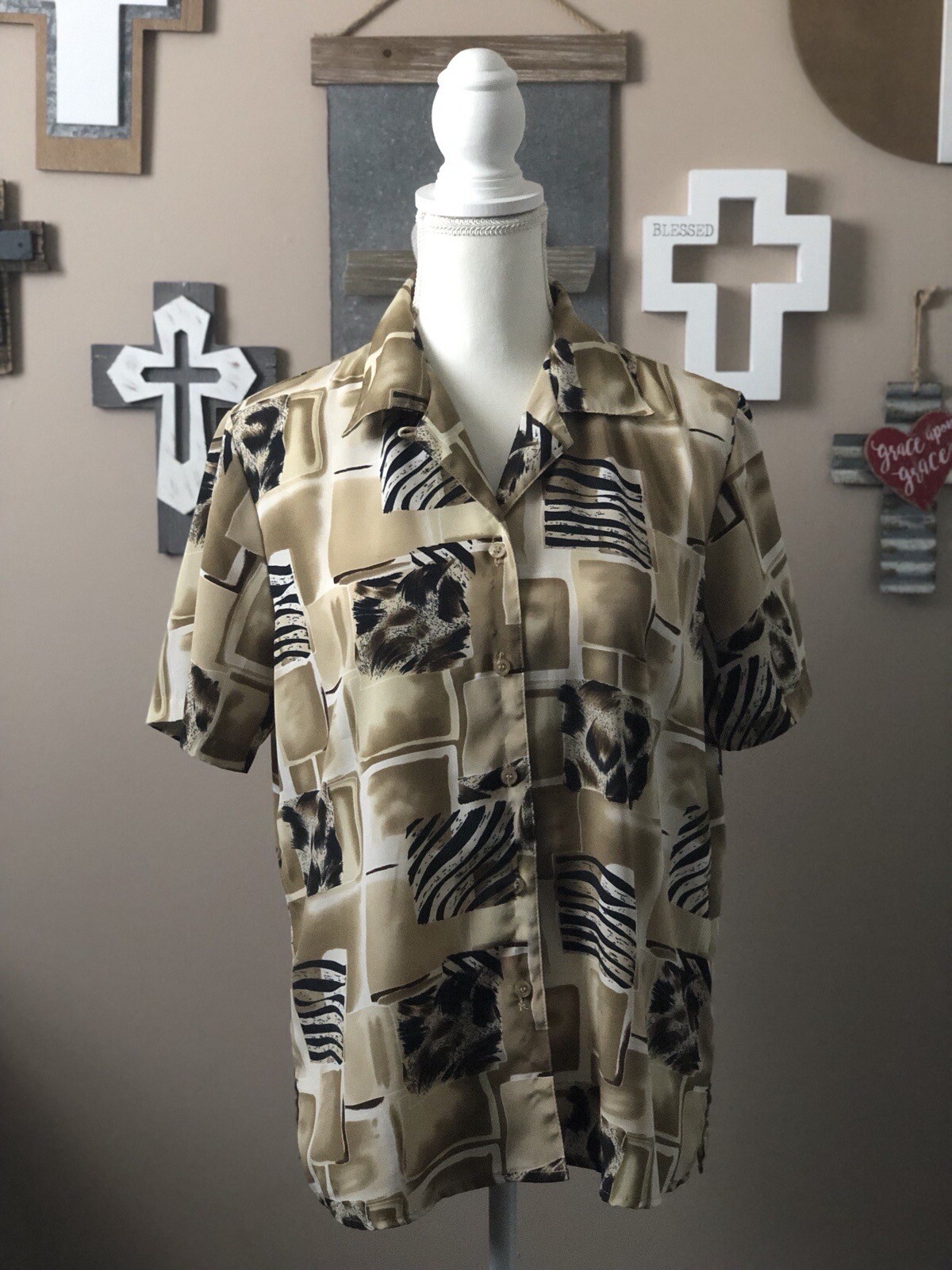 Vintage Elementz Large Black Gold Top Twofer Short Sleeve Button Up Collared