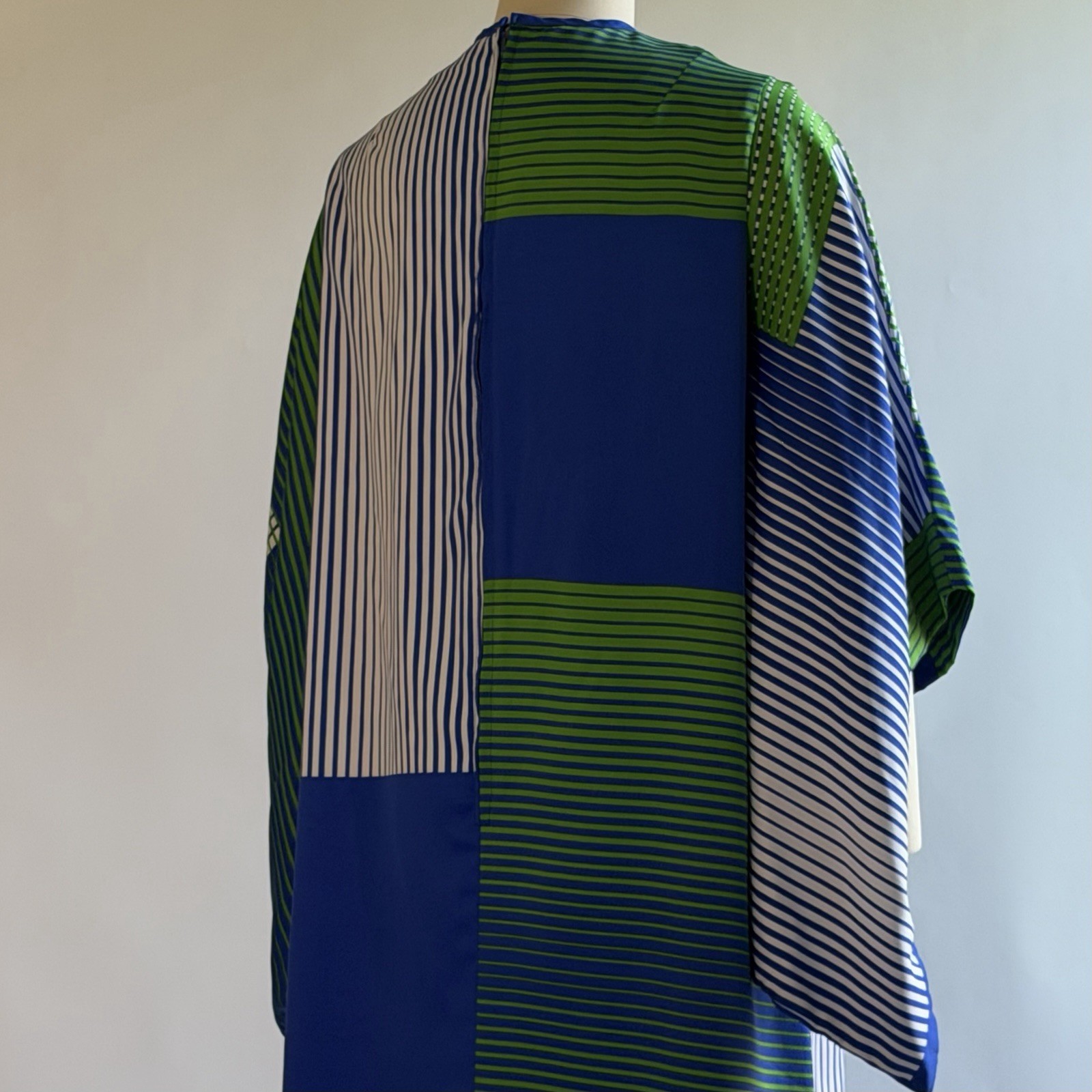 Concept 70s by Swirl Mod Caftan Kimono Sleeves FAB! Size M