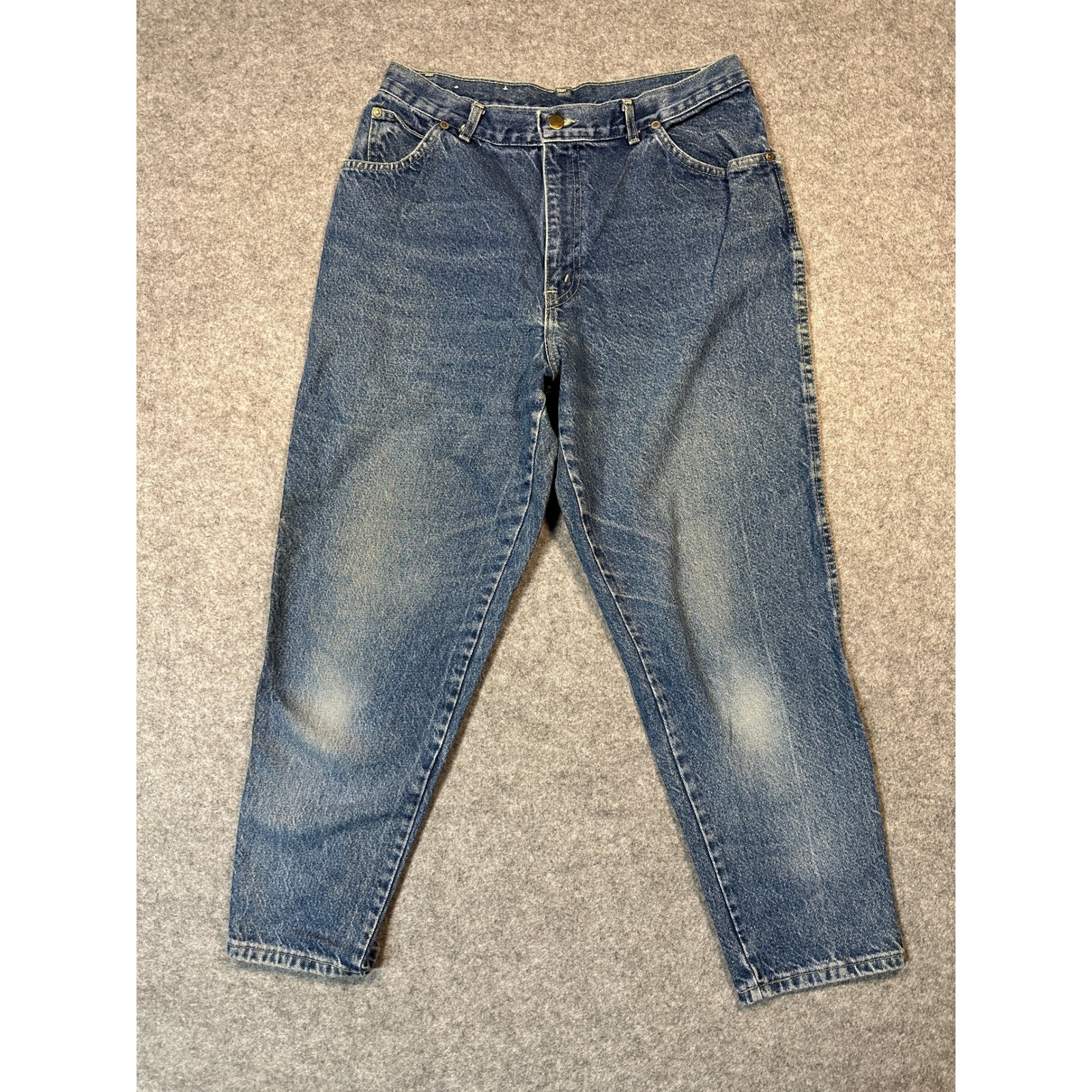 Vintage Chic High Waisted Tapered Leg Jeans Medium Wash Made in USA Petite 18