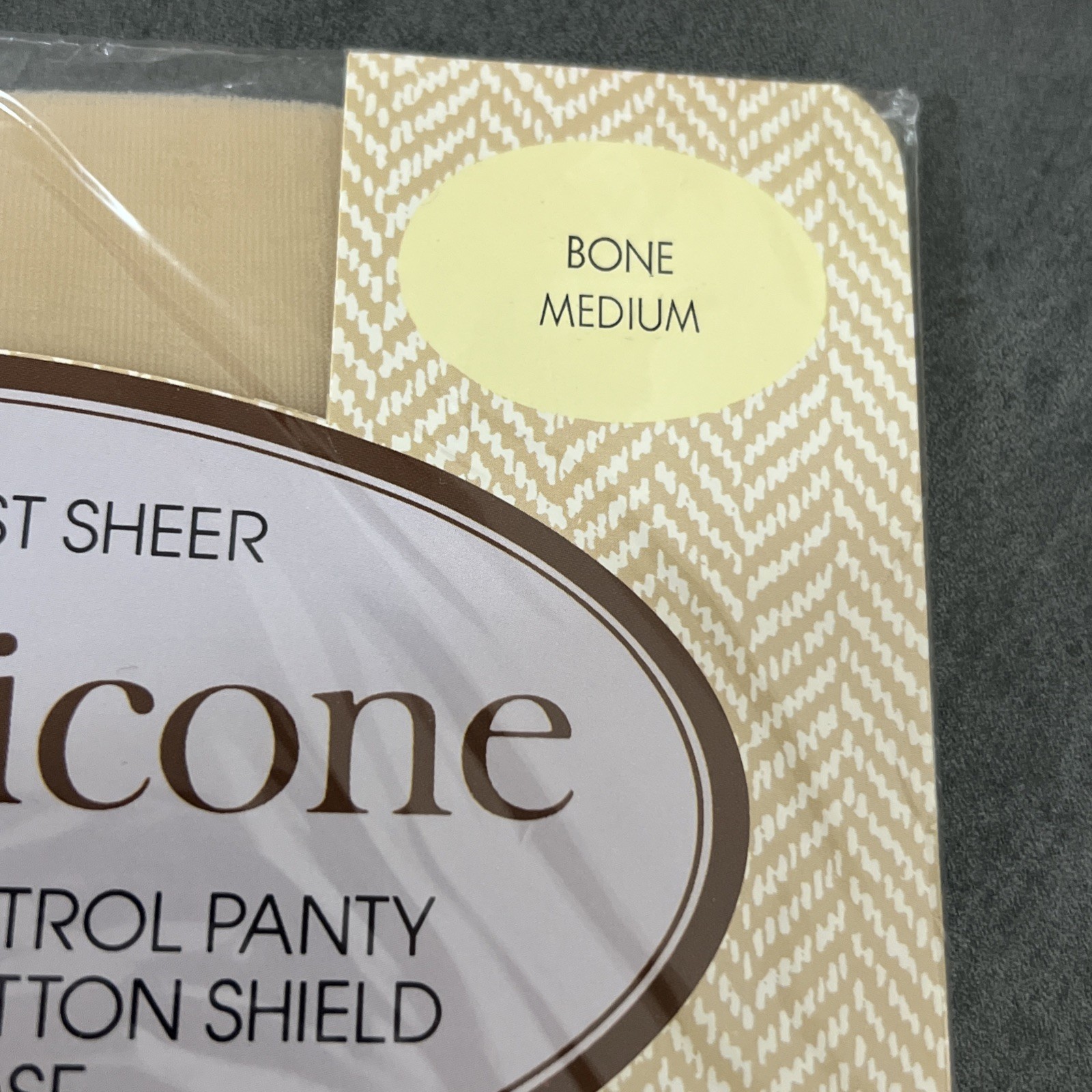 VTG Evan Picone Sheet Satiny Light Control Pantyhose Bone Sandalfoot Size Medium