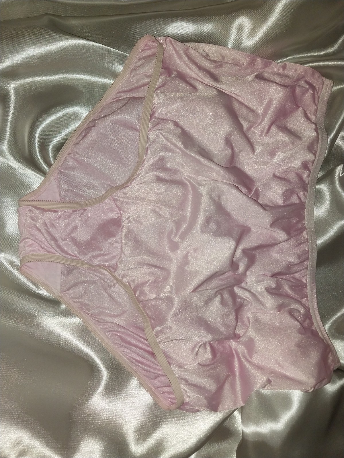 VTG SILKY NYLON THIN vanity Fair NYLON Panties SHINY 4X Nwot 52 54&Prime; BABY PINK