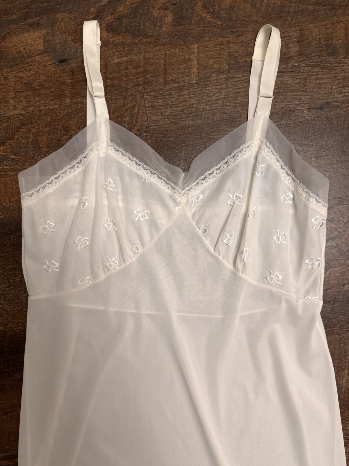 Vintage Philmaid White Nylon Full Slip Embroidered Lace Nightgown Size 36
