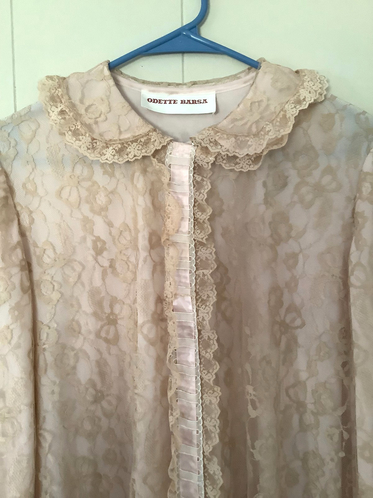 Vintage Original ODETTE BARSA Pink Lace Long Dressing Gown Robe 60s 70s Glamour